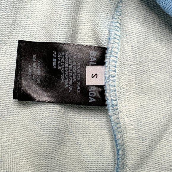 (SOLD) Balenciaga Oversized Hoodie - Picture 4 of 4